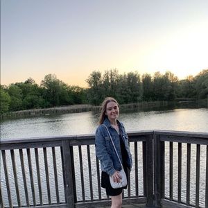 Meet your Posher, Natasha